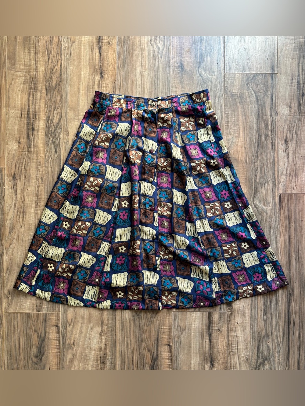 Vintage Anna and Frank 100% Silk Button Front Patchwork Floral Midi Skirt L